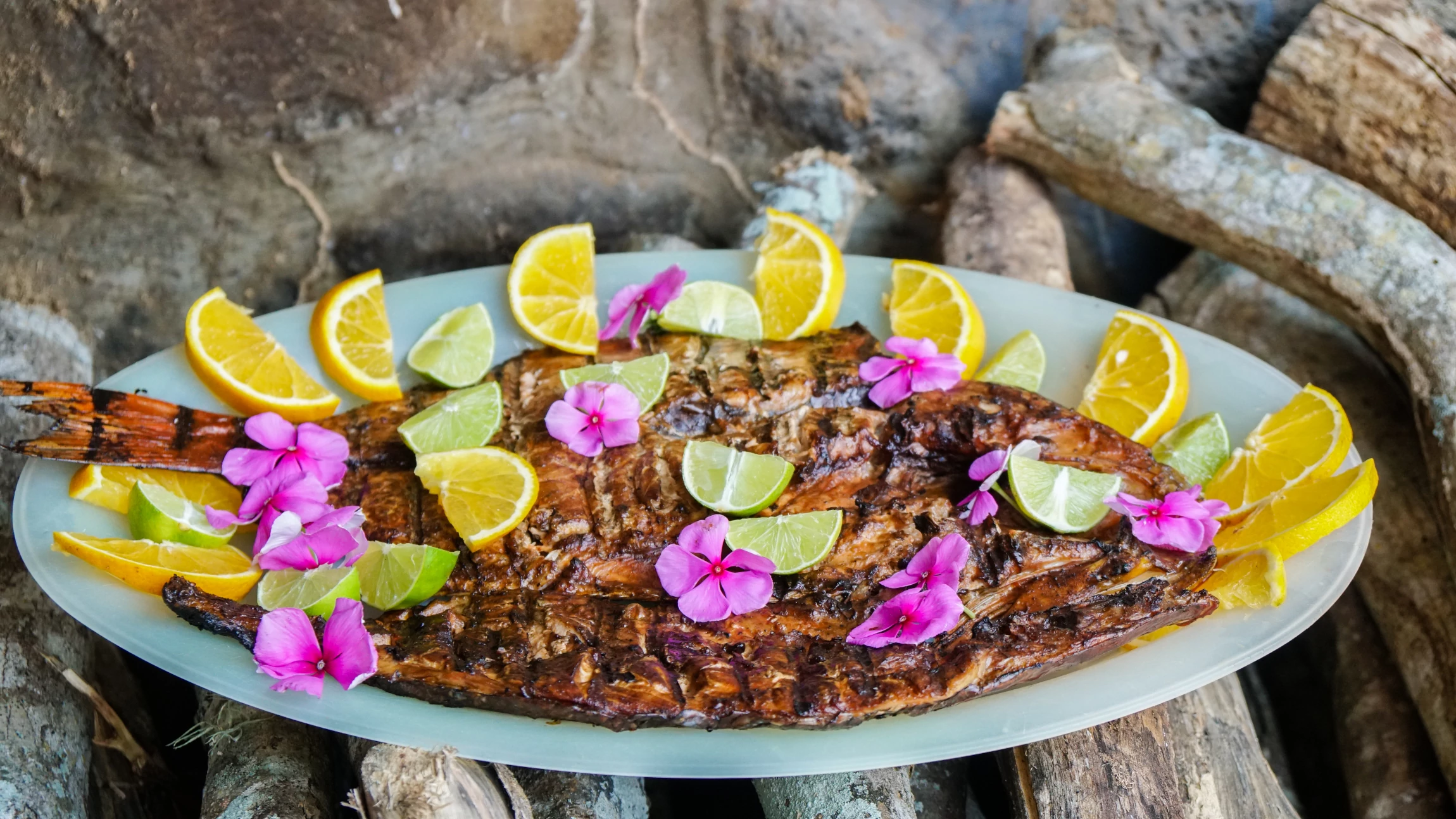 platillo de pescado zarandeado