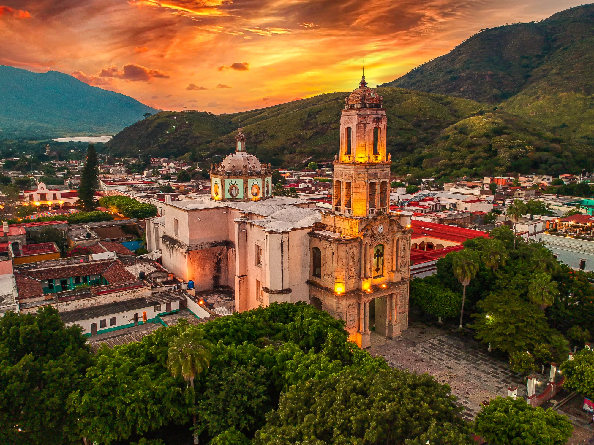 Vista aérea de la catedral de Jala, Nayarit