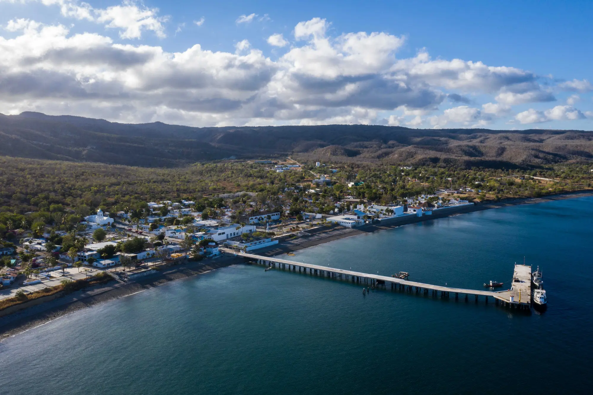 Muelle de puerto balleto